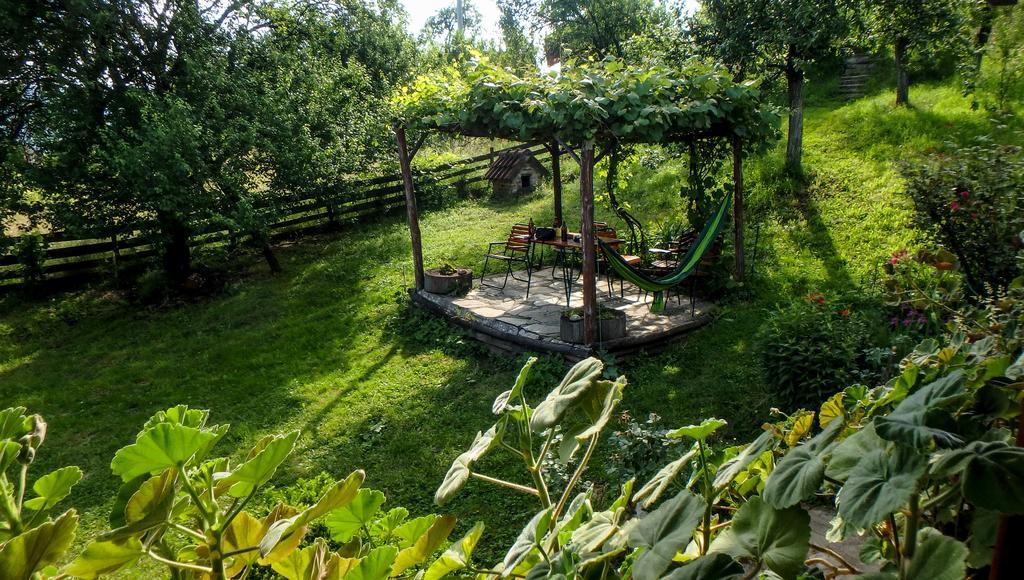 Guest House Little Heaven Užice Buitenkant foto